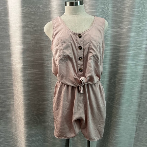 EXPRESS romper - Picture 2 of 8